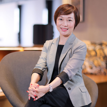 蔡群力女士